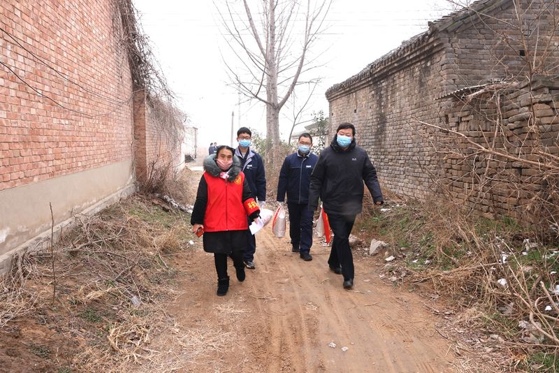 河南尊龙抖圈官网｜二十岁首心不改，，，，，扶贫济困显大爱