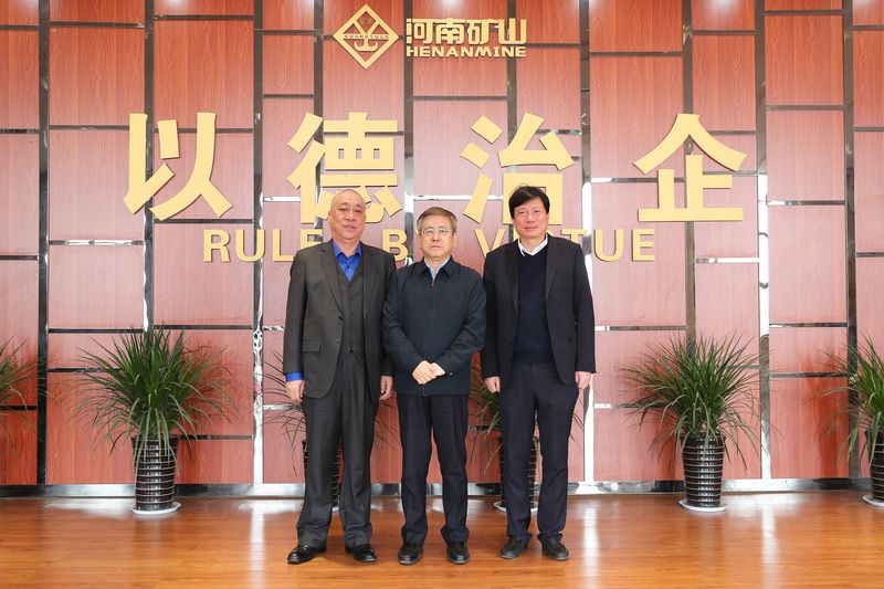 河南省省长王凯光临河南尊龙抖圈官网智能产业园调研