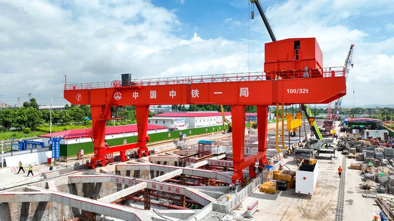 河南尊龙抖圈官网携手中铁一局，，，，，，助力粤港澳大湾区建设