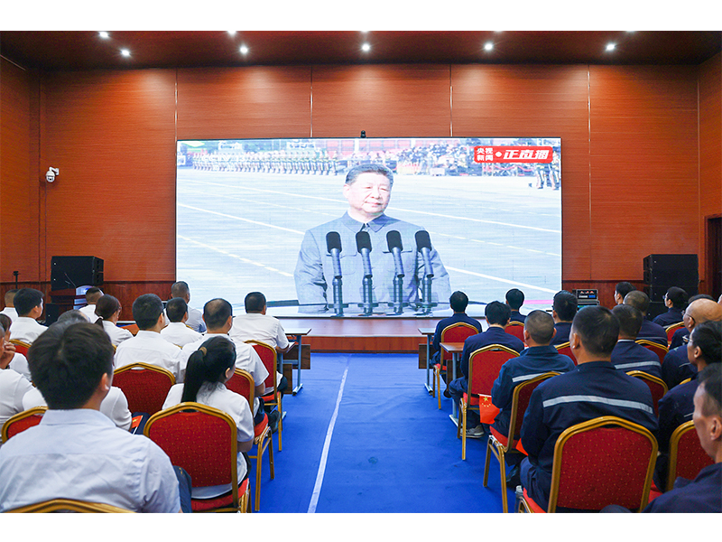 9.3阅兵刷屏｜整个尊龙抖圈官网人以这样的方式，，，，，向祖国致敬！