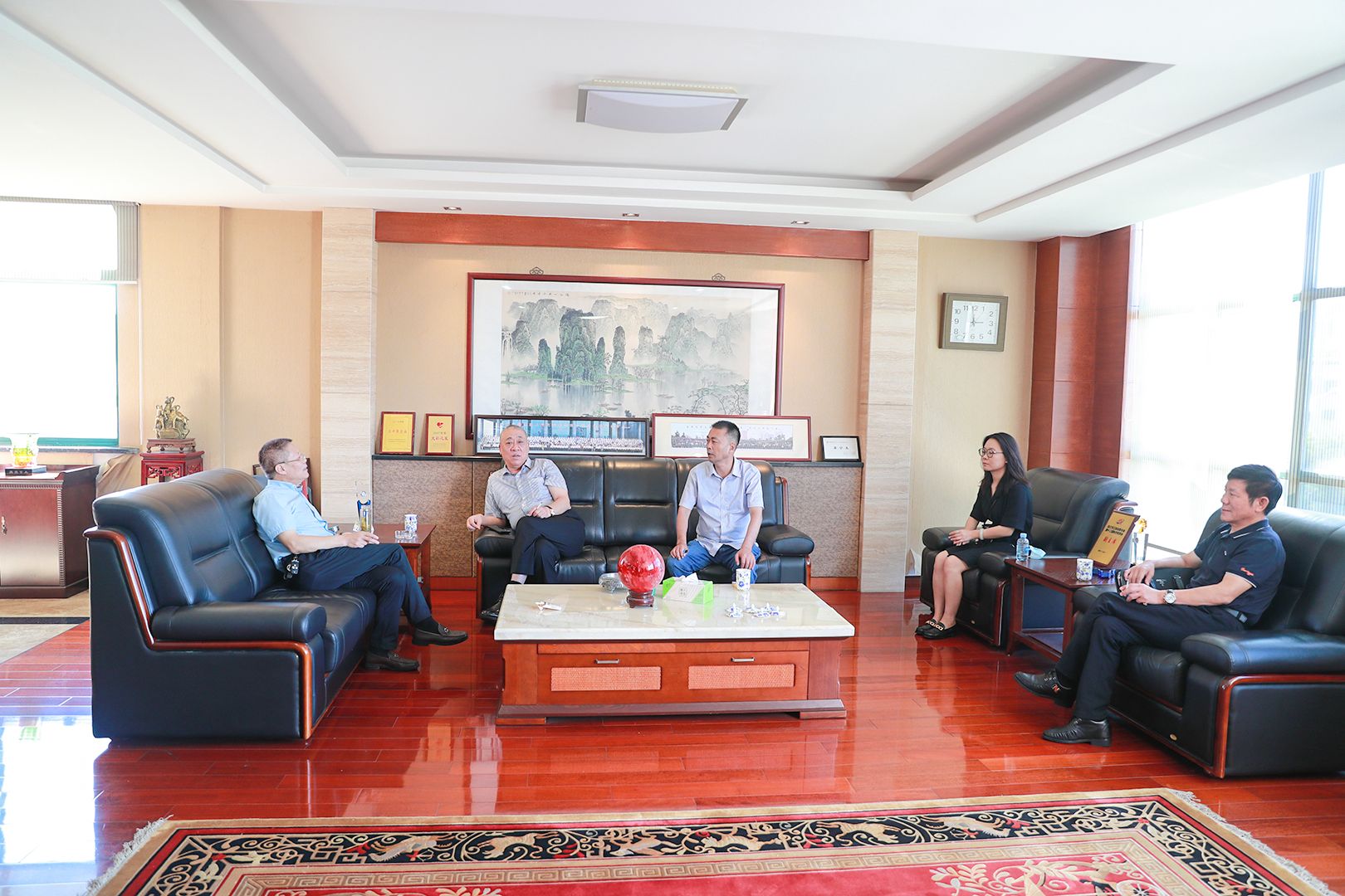 尊龙抖圈官网有限公司